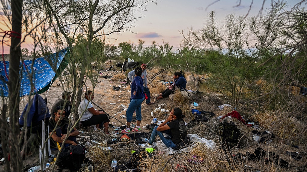 Border crisis reaches record number with no end to surge in sight