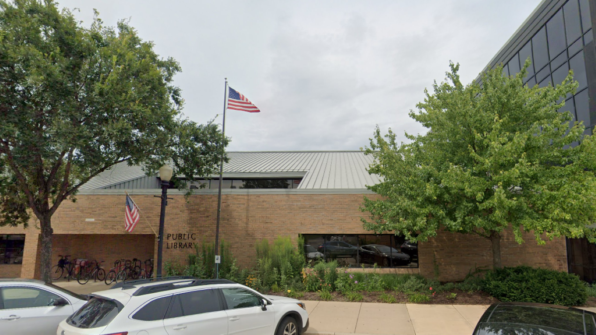 Exteriors of Downers Grove Public Library