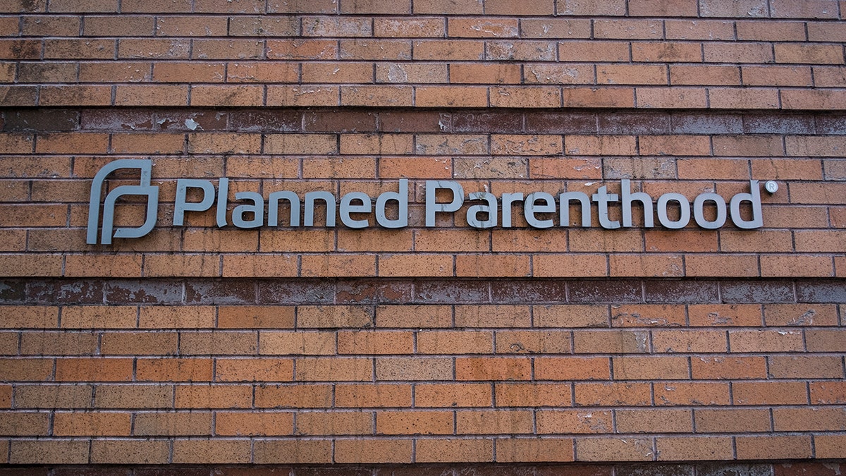 Planned Parenthood Signage