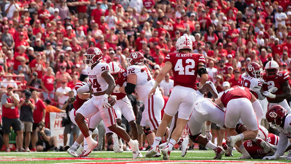 Oklahoma's Marcus Major scores a touchdown against Nebraska