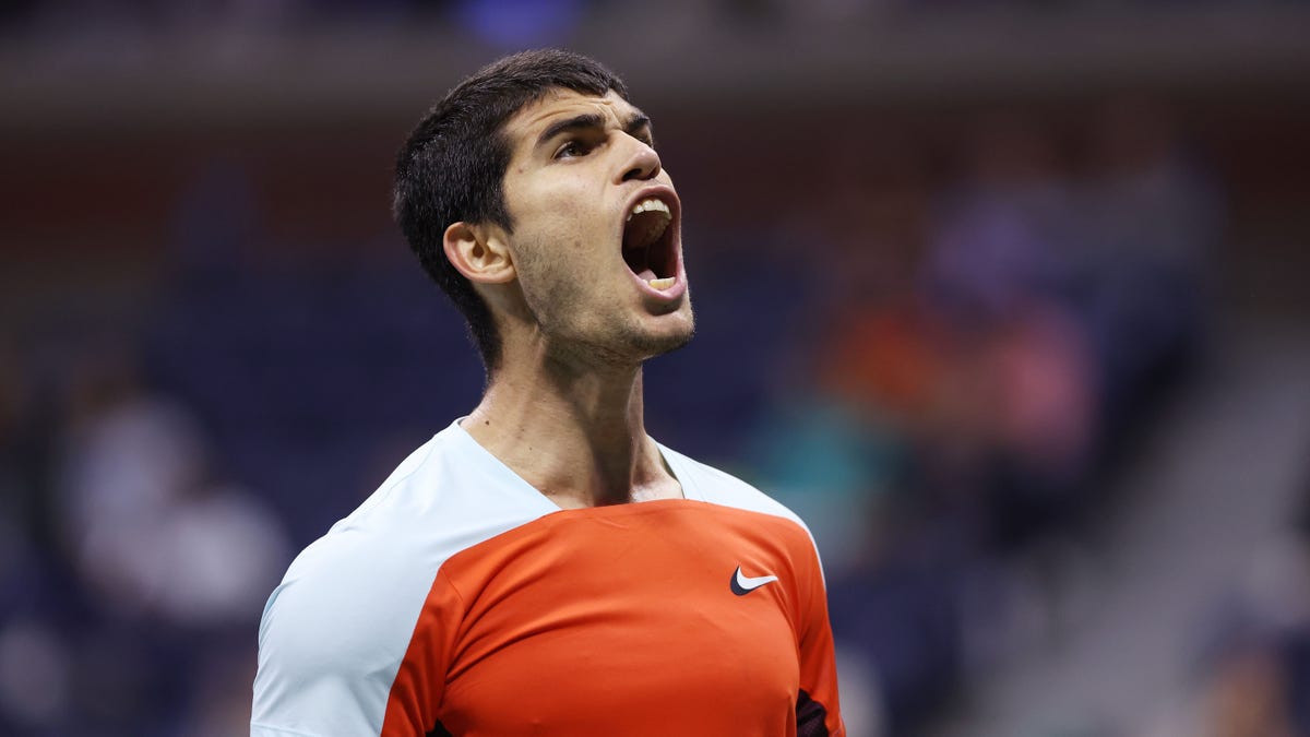 Tennis player Carlos Alcaraz screaming