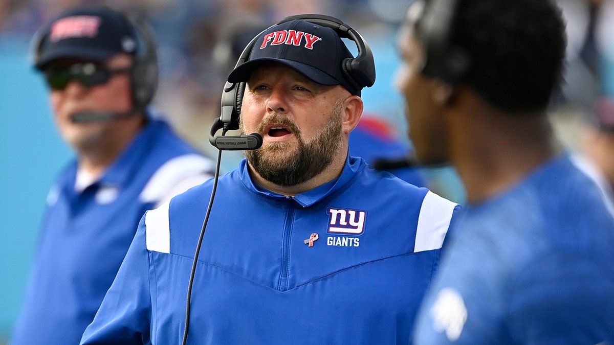 For Giants coach Brian Daboll, playing time is no snap decision - Newsday