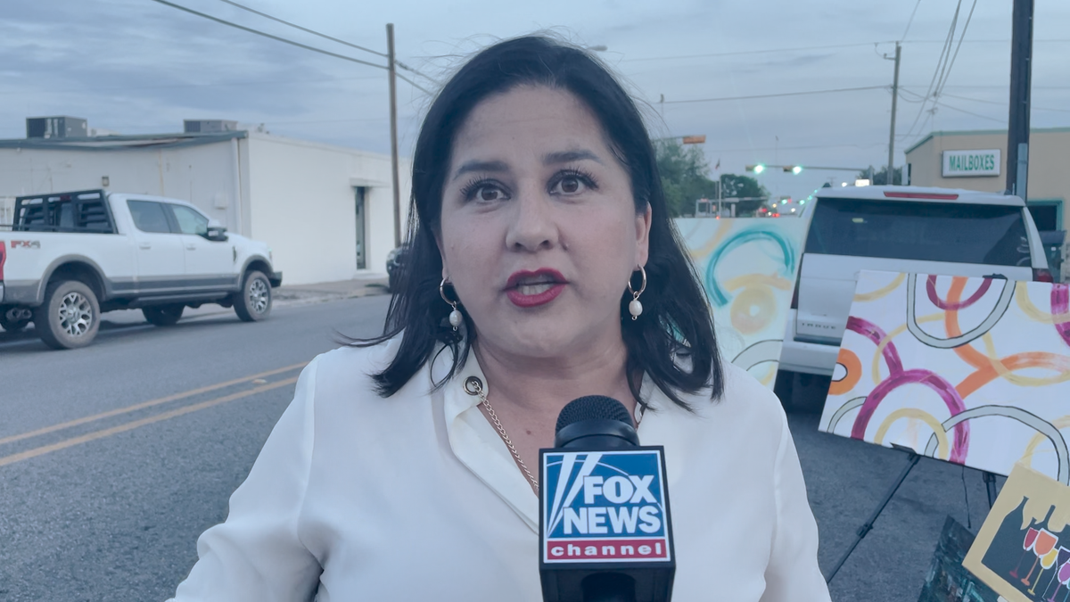 Cindy talks about migrants in Eagle Pass