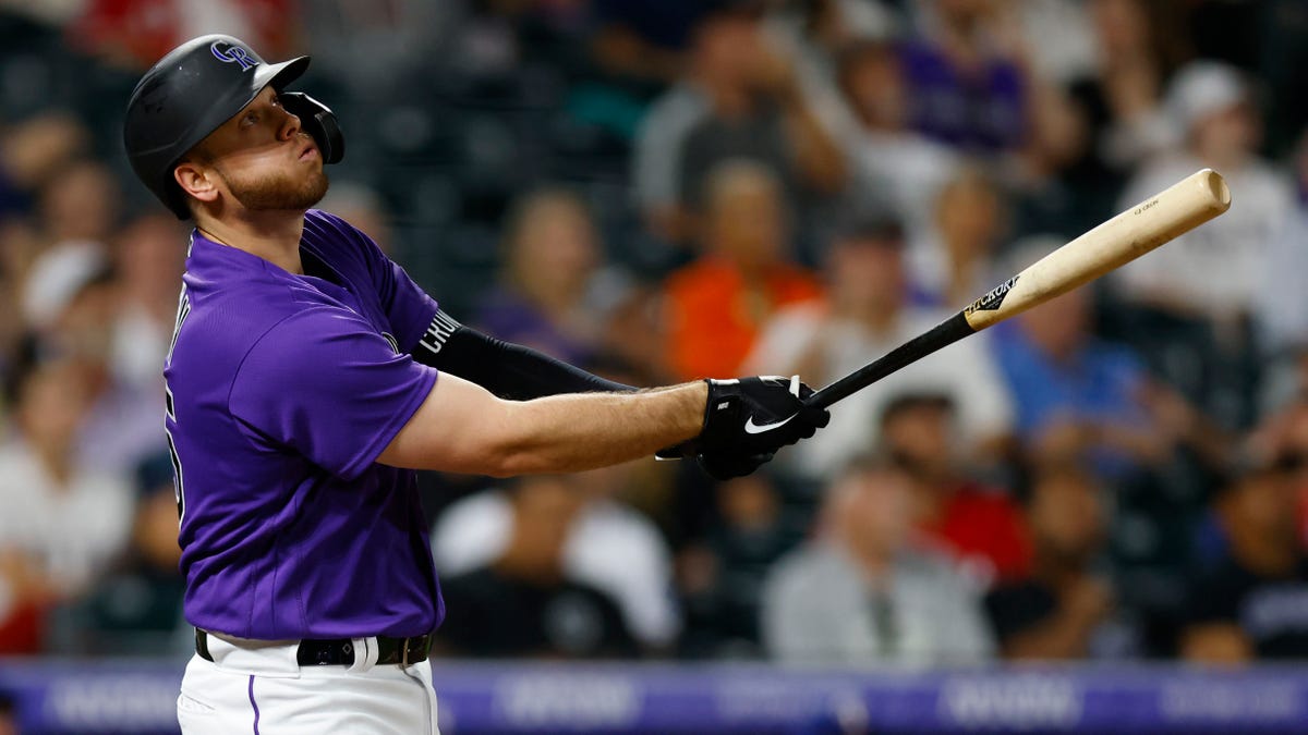 C.J. Cron hammers 10th homer in August in Rockies' win over Dodgers