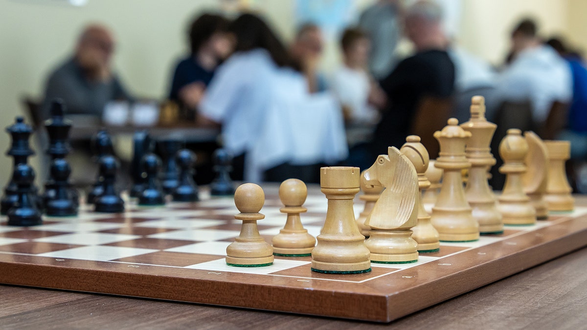 Boston-area chess players watch American compete in world