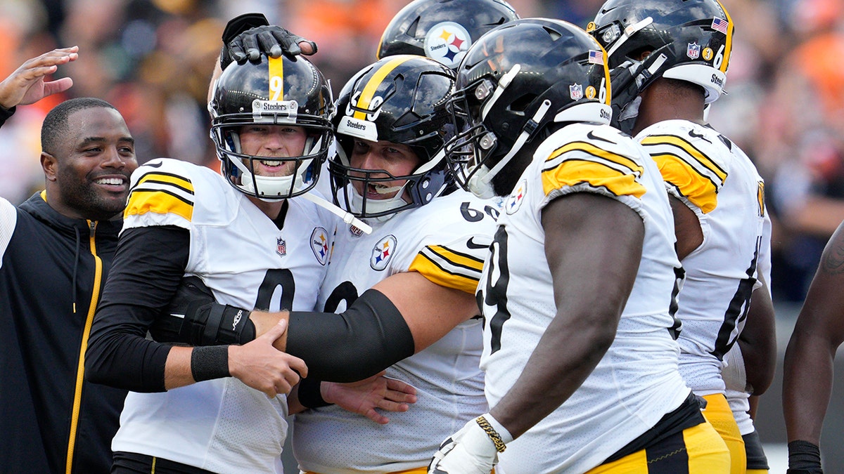 Chris Boswell celebrates