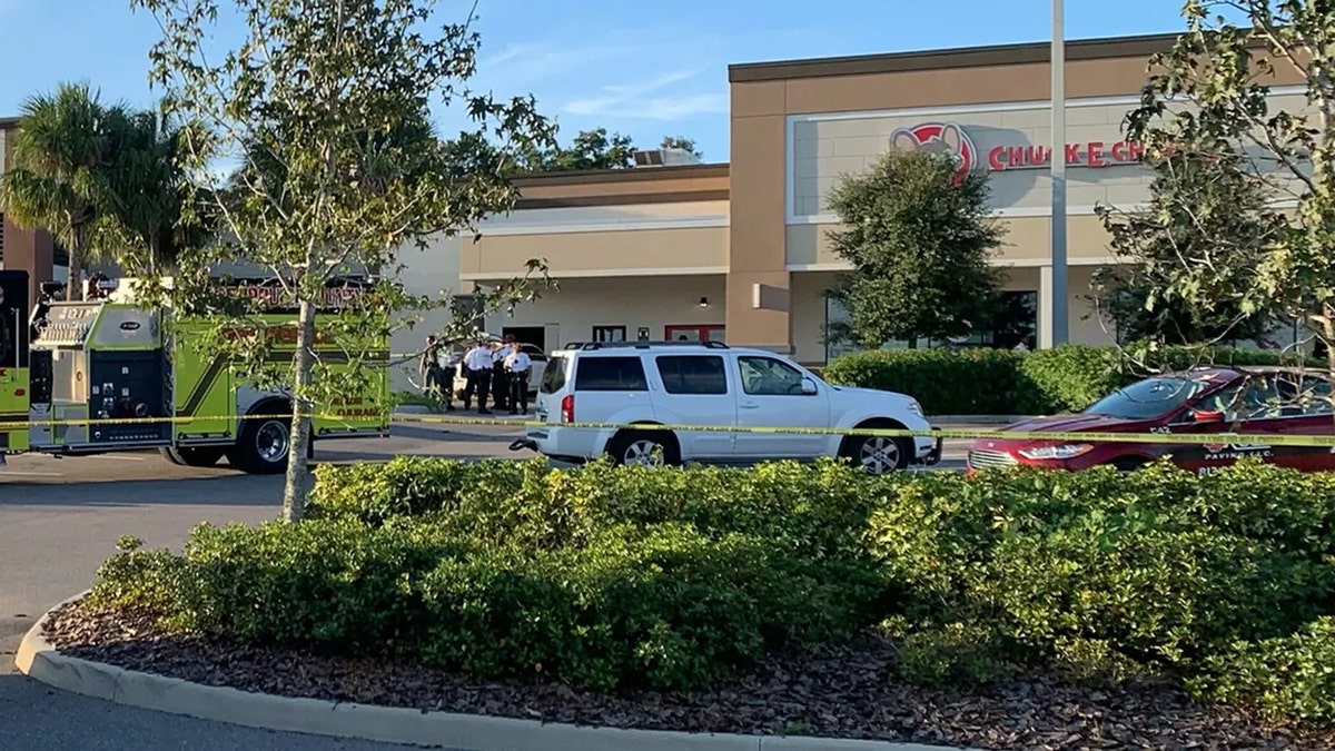 Chuck E. Cheese altercation scene in Florida