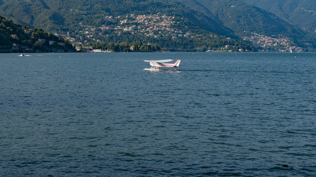 Las Vegas man who died in Minnesota plane crash was scattering his father’s ashes: police