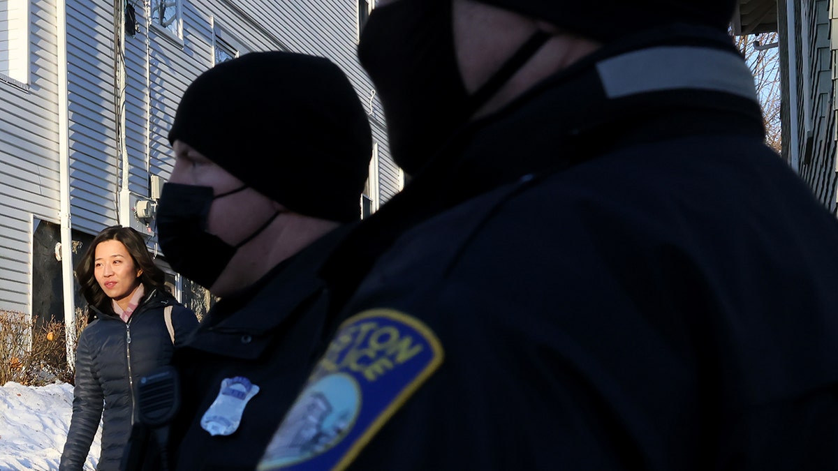 Boston mayor with police outside home protest