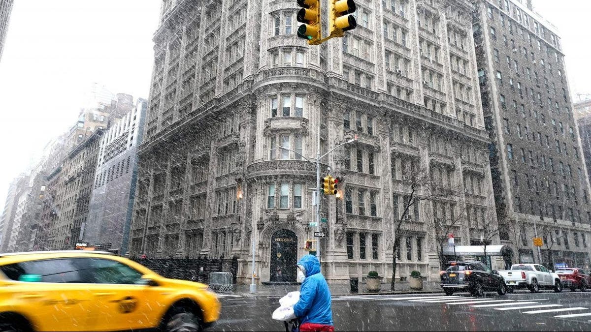 Snow in New York City