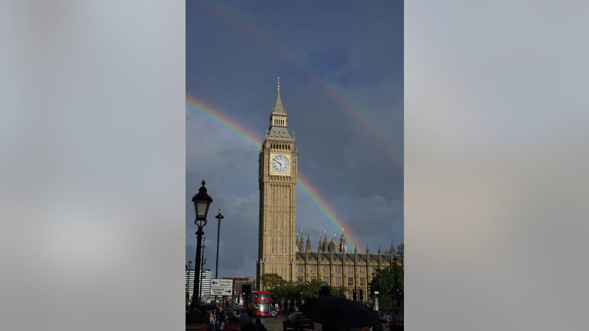 double rainbow over Buckingham Palace after Queen Elizabeth dies