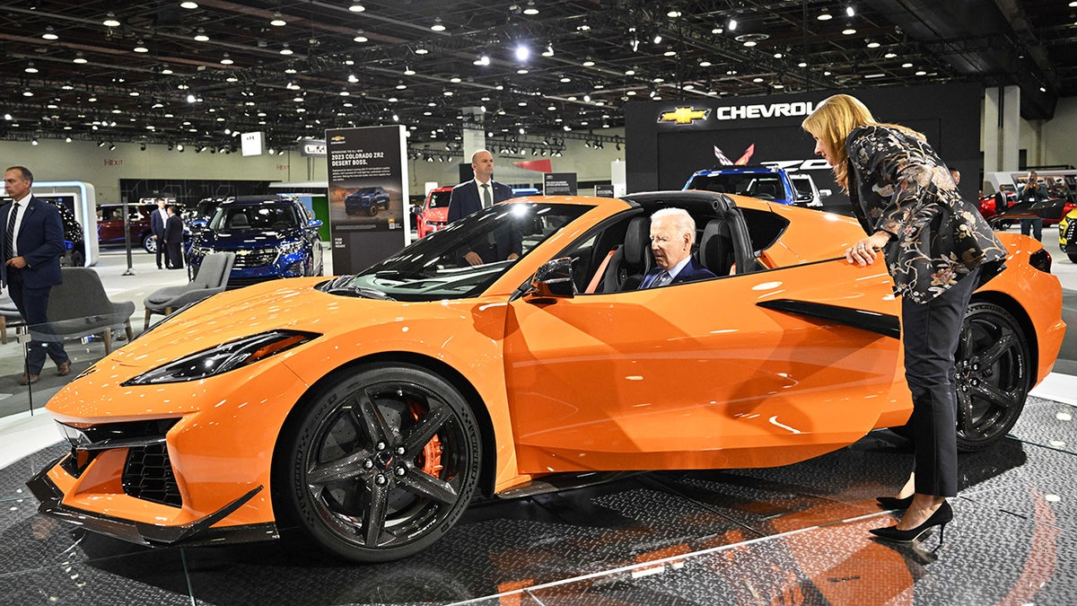 Biden in Detroit at auto show