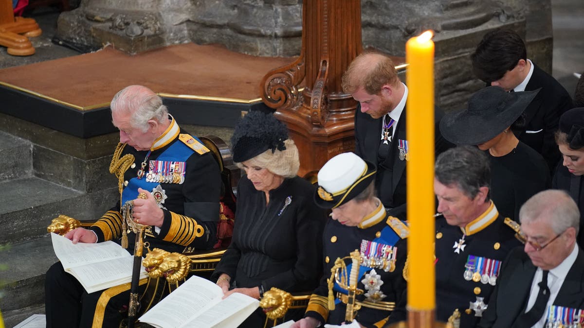 Queen's funeral seating arrangement