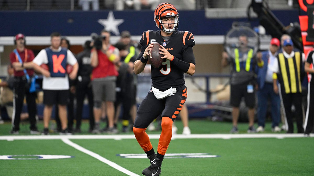 Bengals QB Joe Burrow against the Cowboys