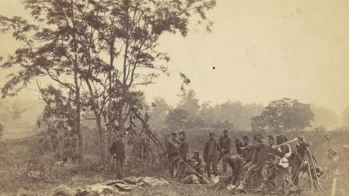 Antietam battle dead.