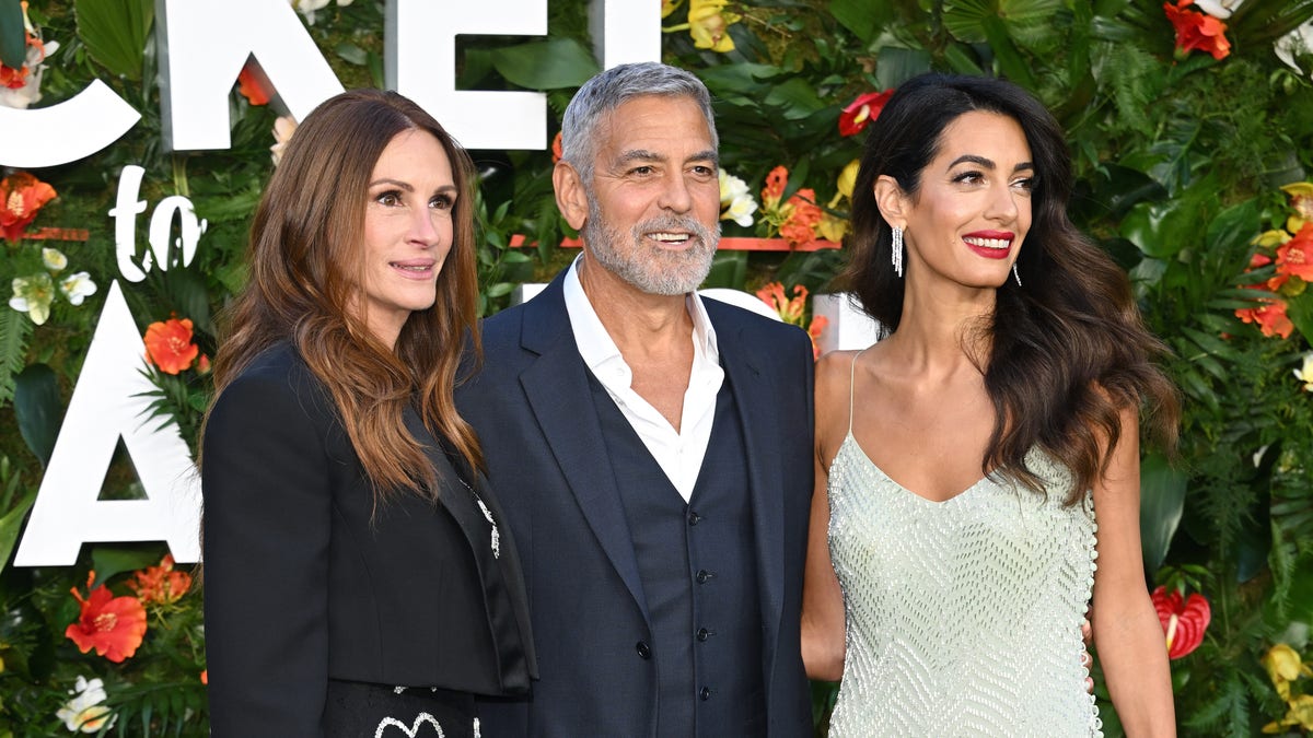 Julia Roberts, Amal Clooney and George Clooney