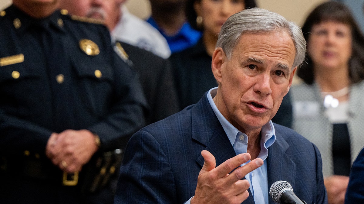 texas governor at police event