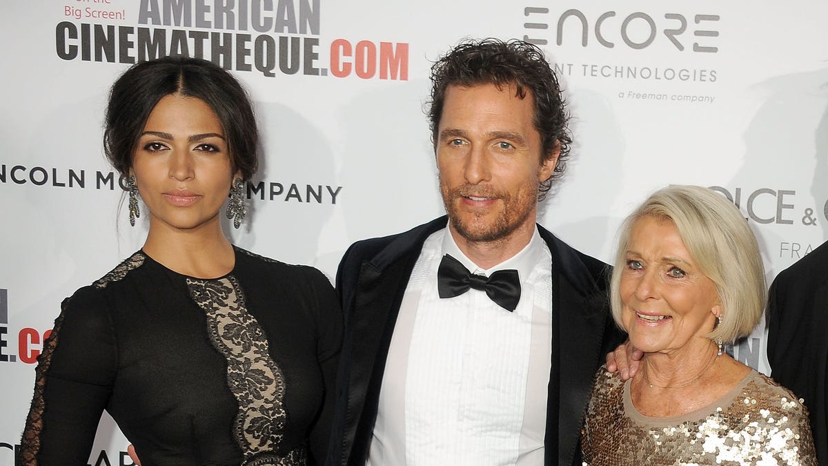 Matthew McConaughey with his wife and mom