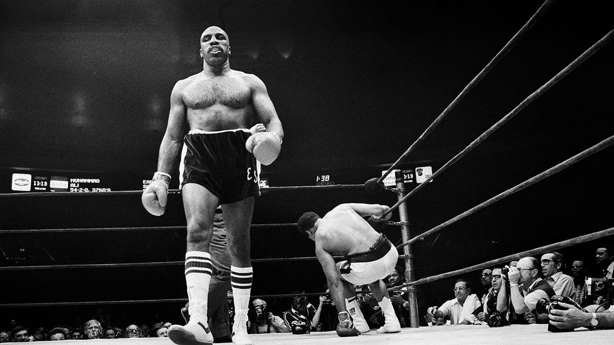 Muhammad Ali slips