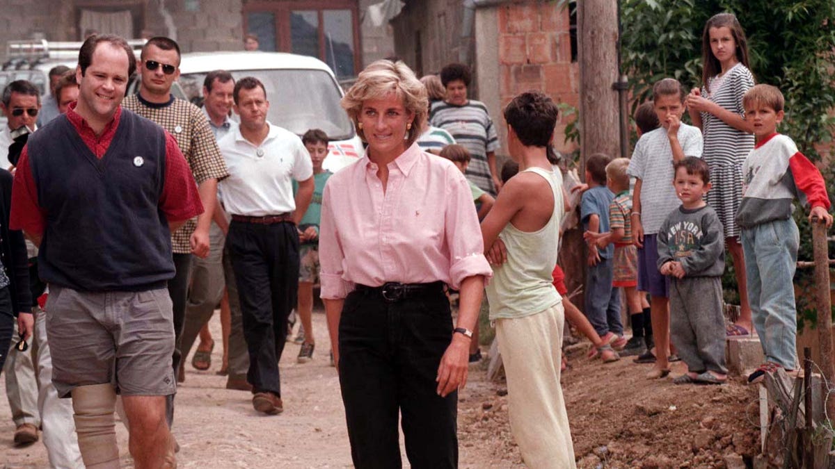Princess Diana in Bosnia in 1997
