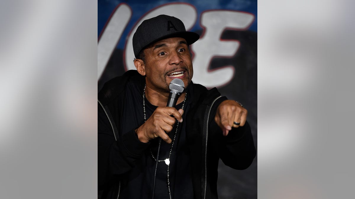 Comedian David A. Arnold dies at 54 - Los Angeles Times