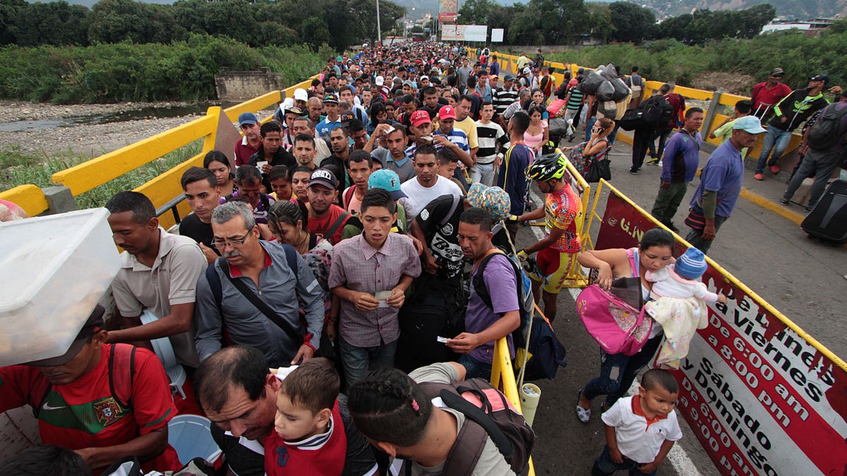 migrant border crisis biden hannity