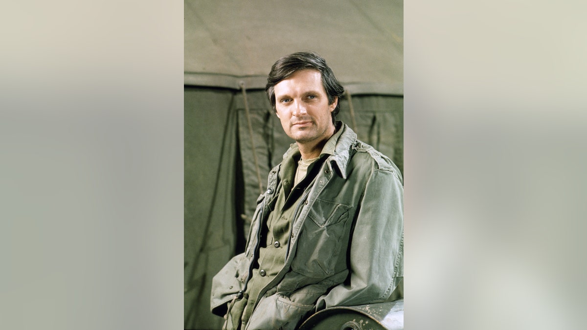 Alan Alda Hawkeye