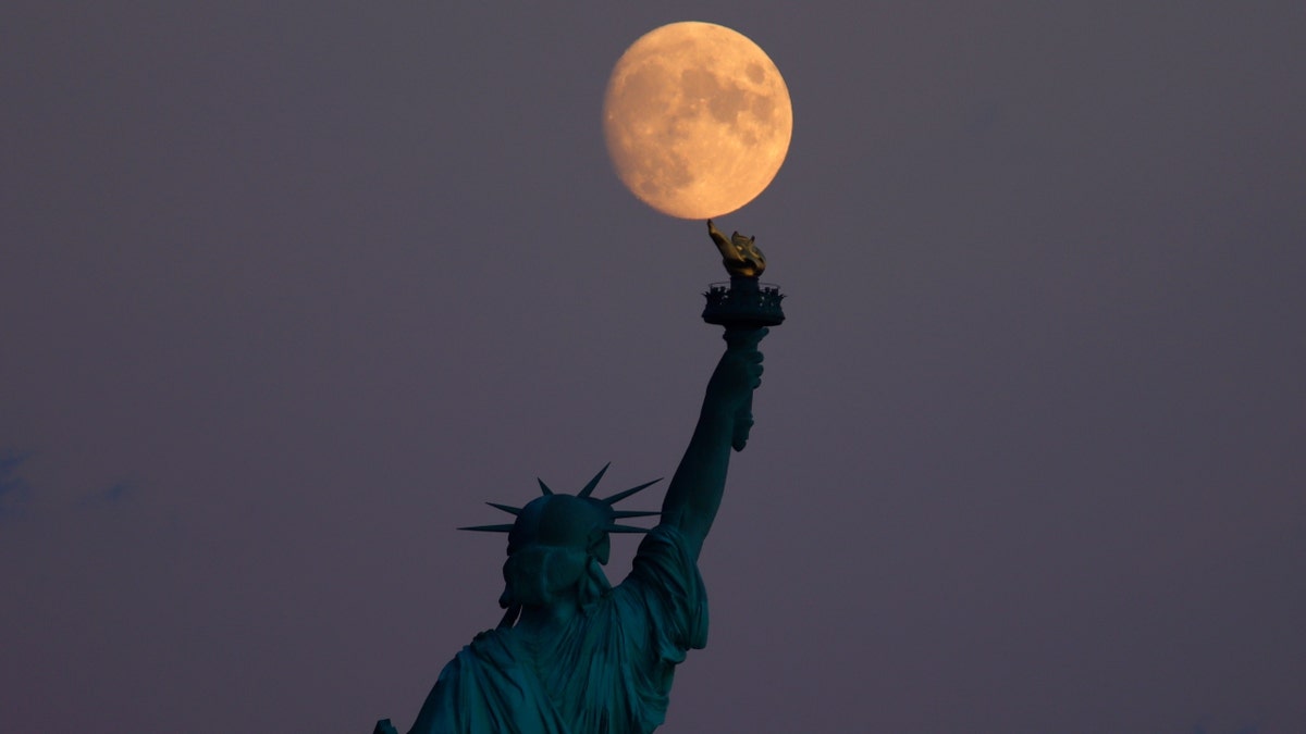 Luna de cosecha de Nueva Jersey