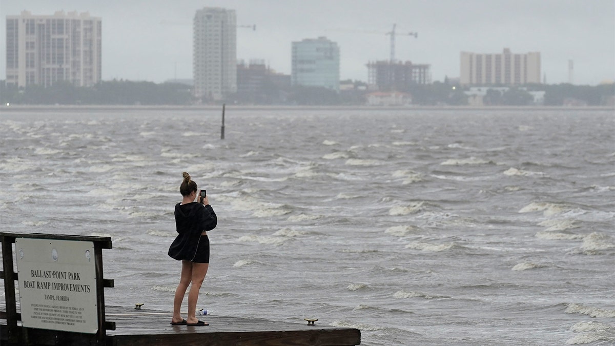 Hurricane Ian impacts Tampa, Florida