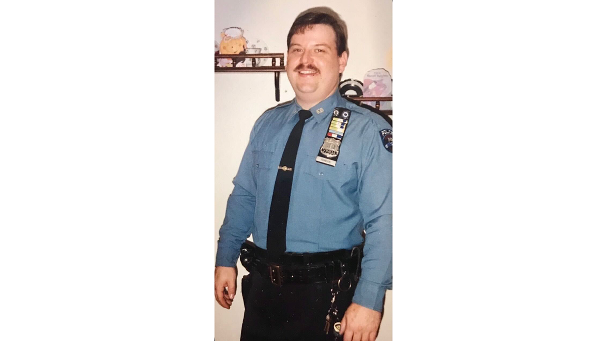 Mike Hanson pictured in NYPD uniform