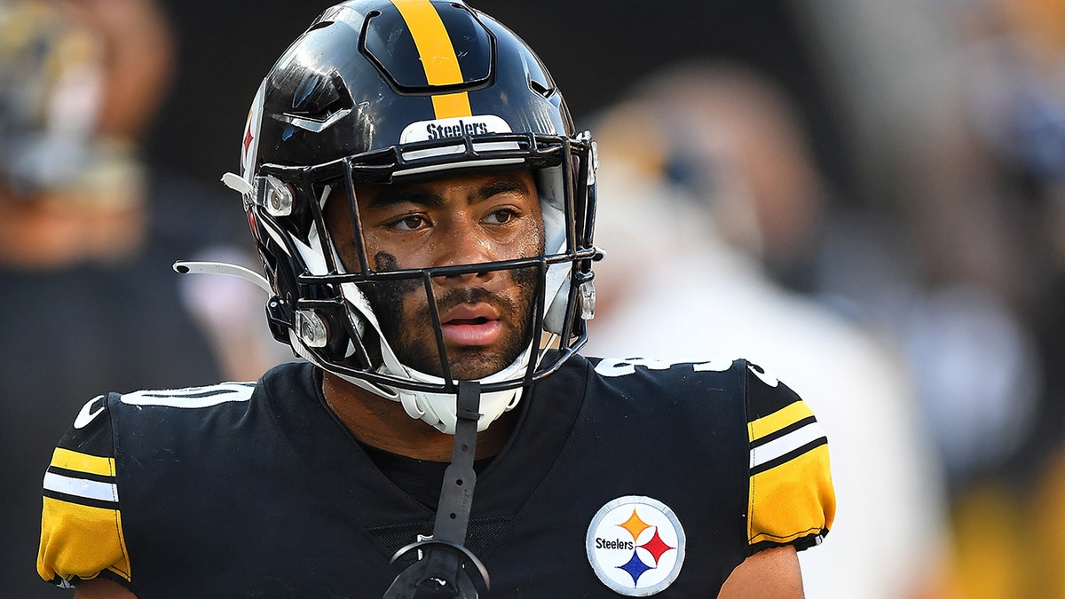 Jaylen Warren with Steelers in 2022 preseason