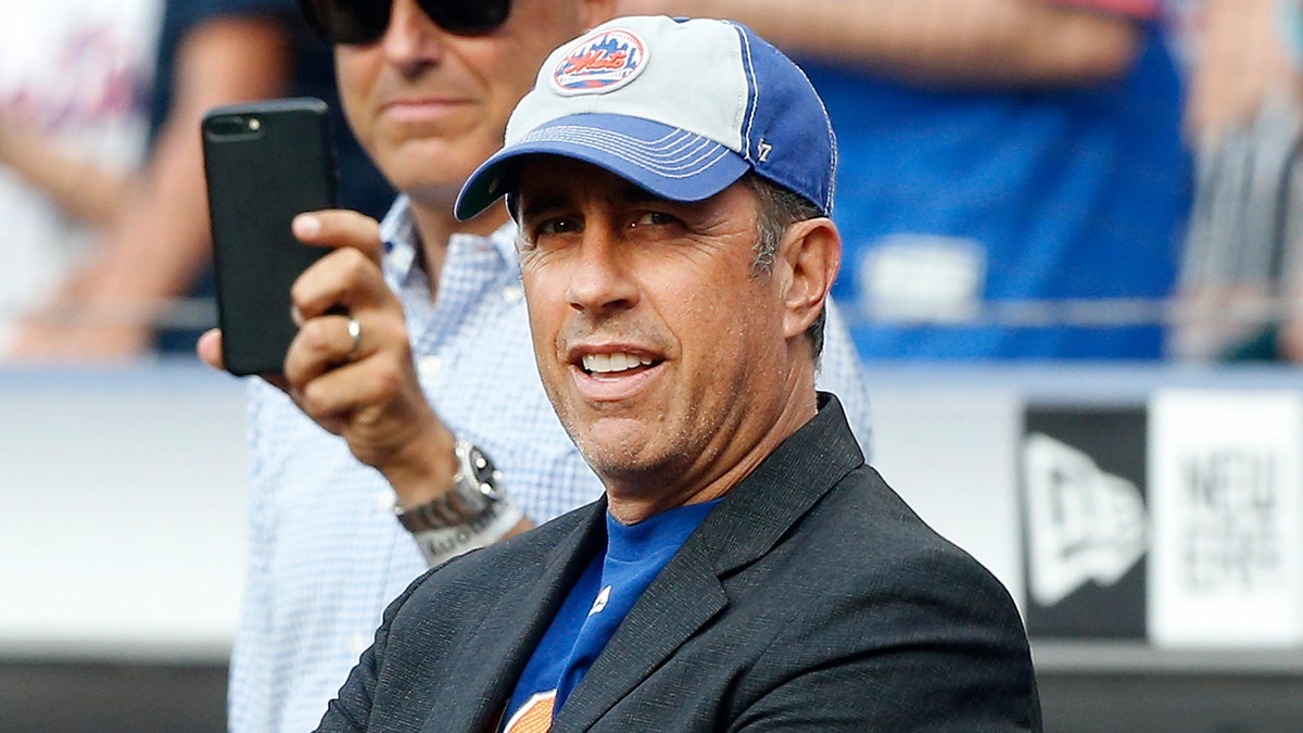 Jerry Seinfeld's grown-up son Julian looks so much like his dad in photos  from milestone day
