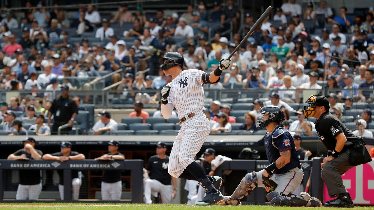 Aaron Judge swings