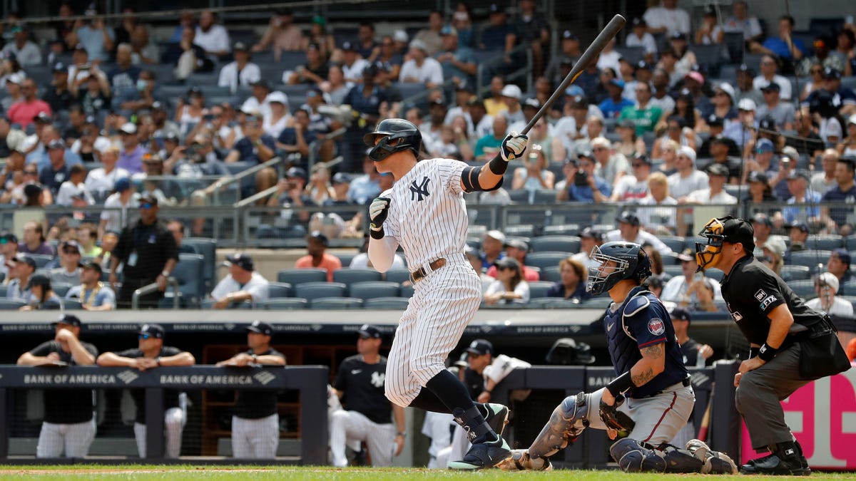 Blazing Home Run by Aaron Judge Sets Tone for Yankees - The New York Times