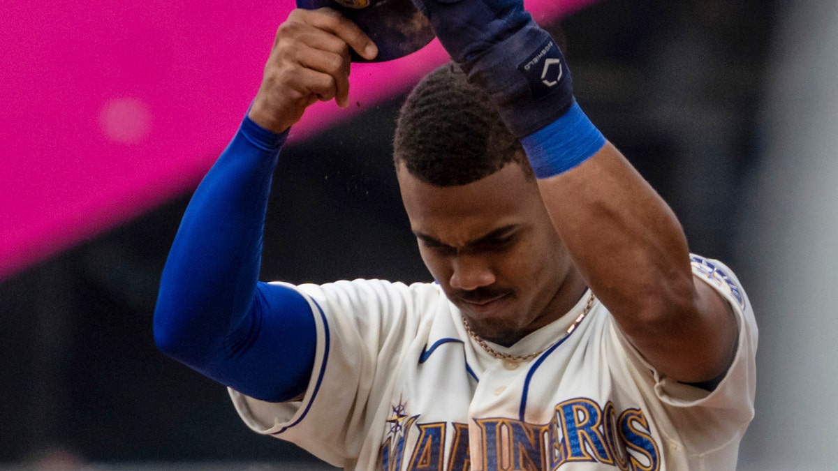 With Historic Extension, Julio Rodriguez Cements His Place As Face Of The  Mariners Franchise — College Baseball, MLB Draft, Prospects - Baseball  America