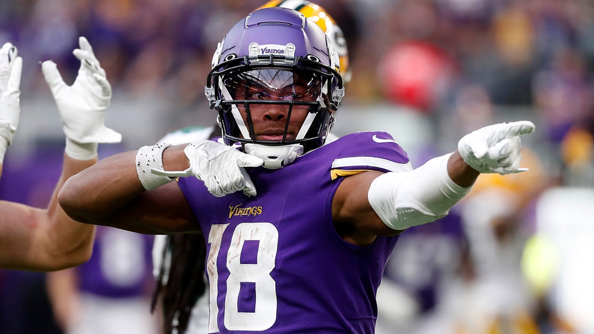 Vikings news: Justin Jefferson gifted the perfect bulletin-board material  from Packers