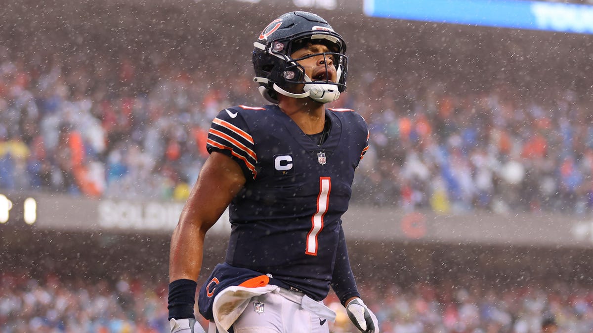 Justin Fields is Taking Over as the Chicago Bears' Starting