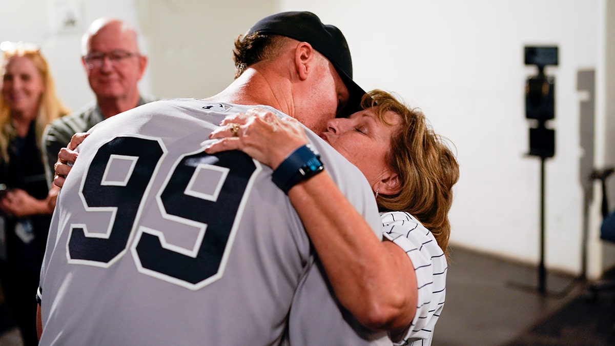 Yankees' Aaron Judge gives his mom record-tying baseball: 'She's been with  me through it all