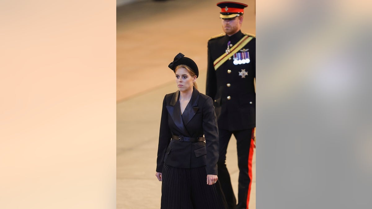 Princess Beatrice and Prince Harry at Queen Elizabeth vigil