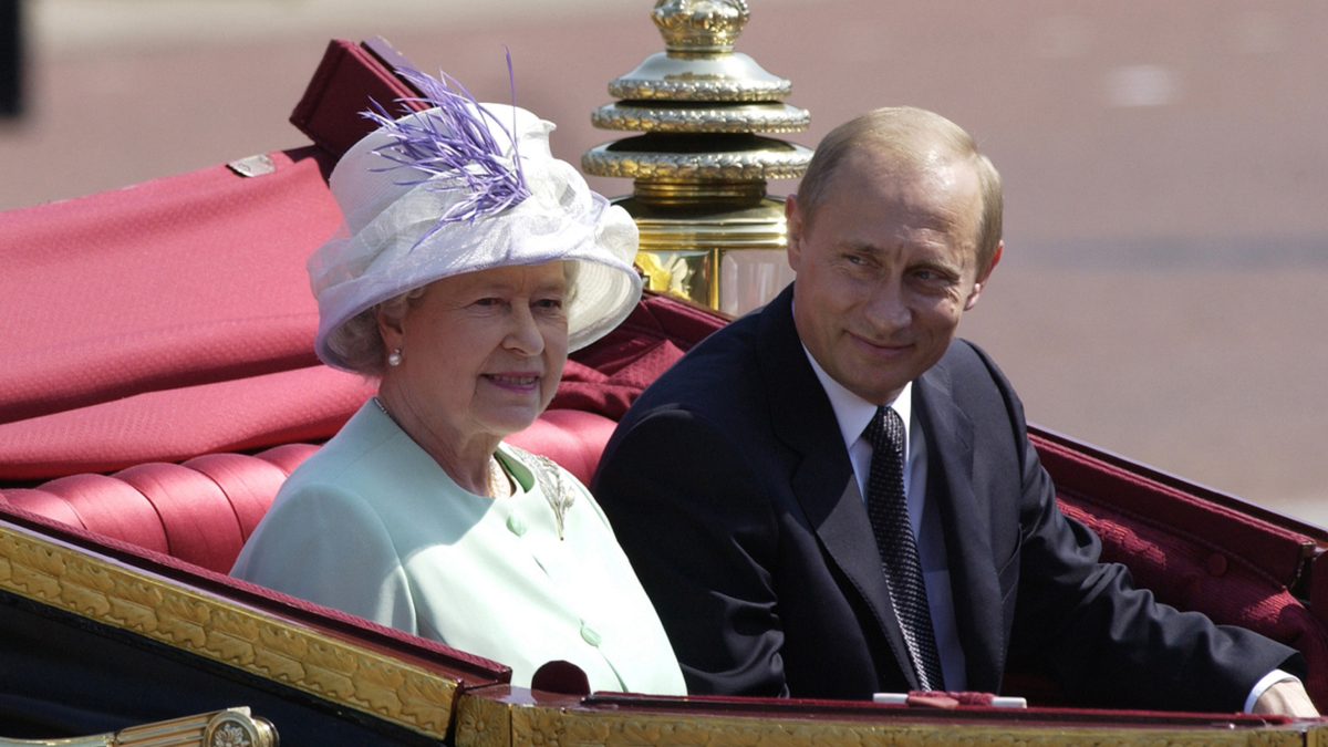 Russian President Putin Queen Elizabeth II London