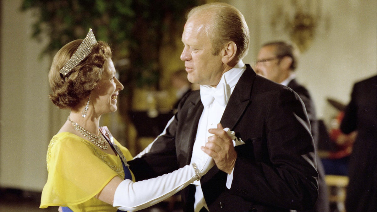Queen Elizabeth II and President Gerald Ford