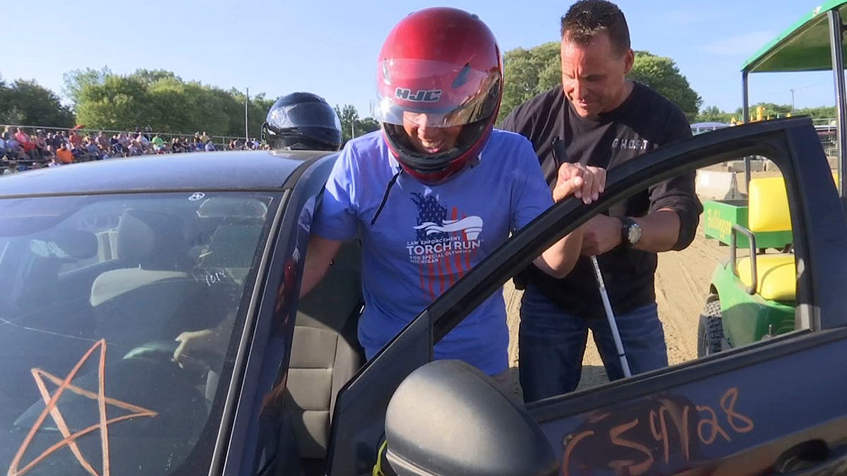 Blind Michigan judge drives race car — and inspires others to