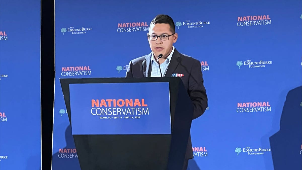 Julio Rosas at NatCon 3