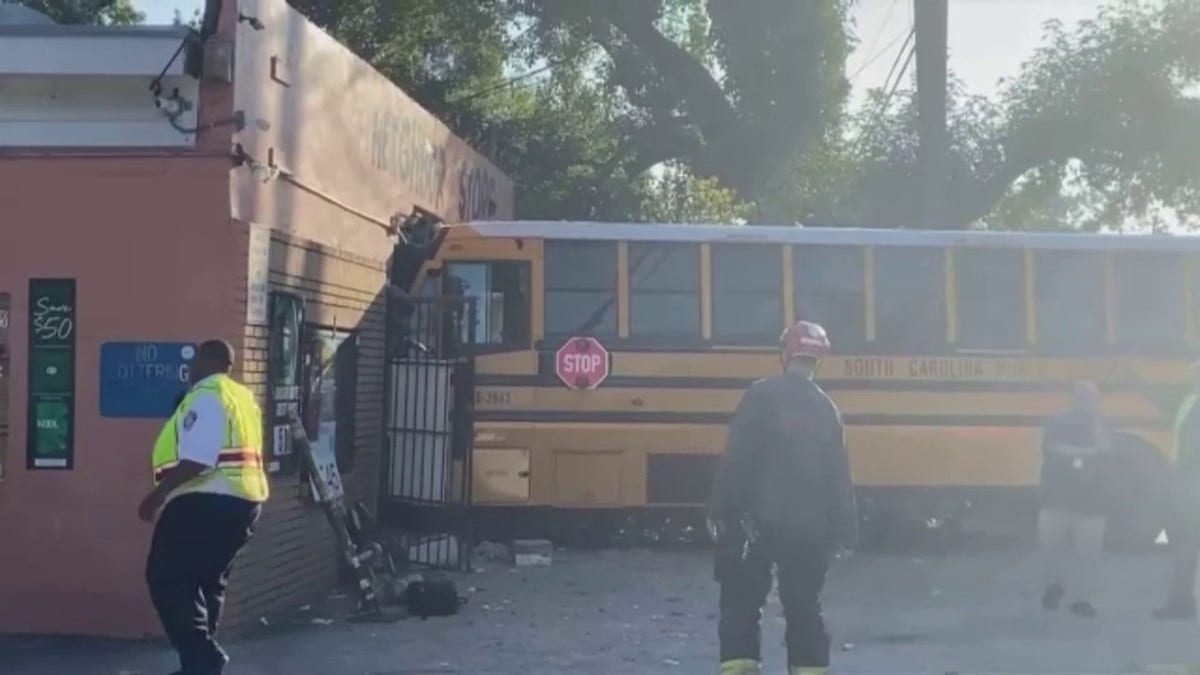 School bush crash in North Charleston