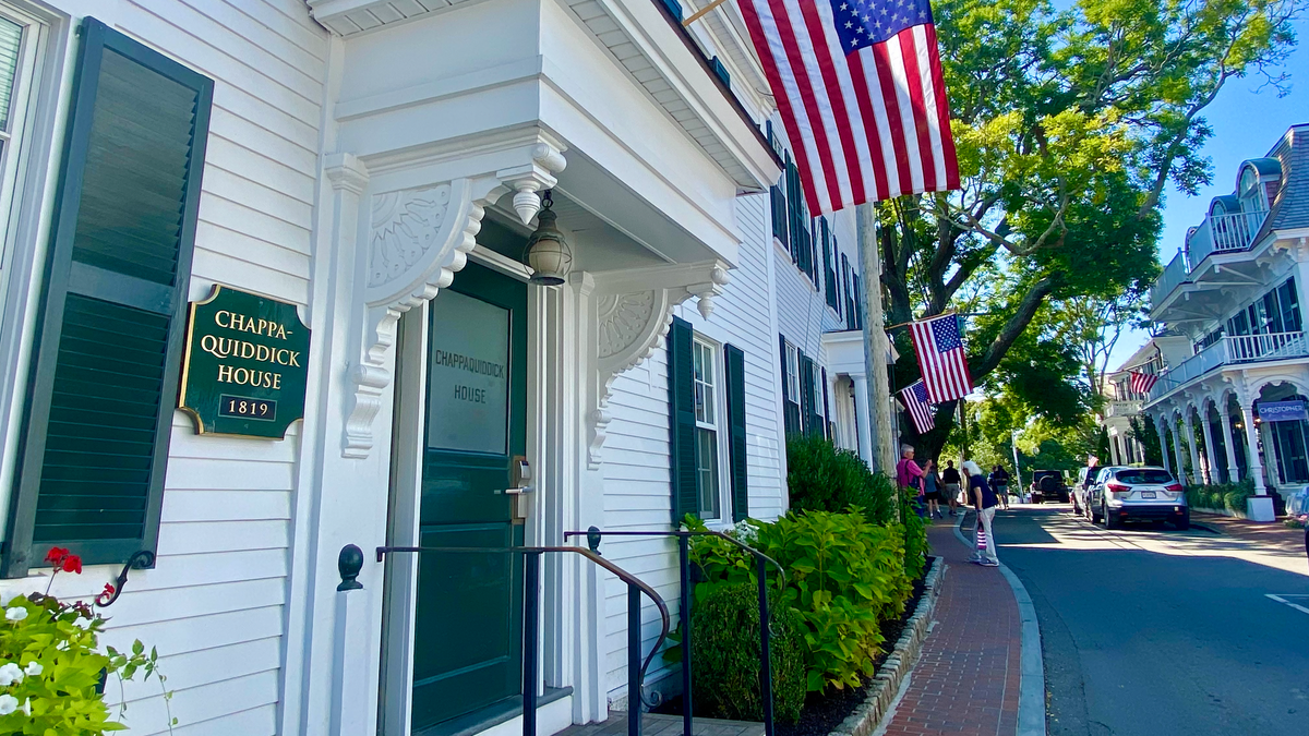 Edgartown, Inn.