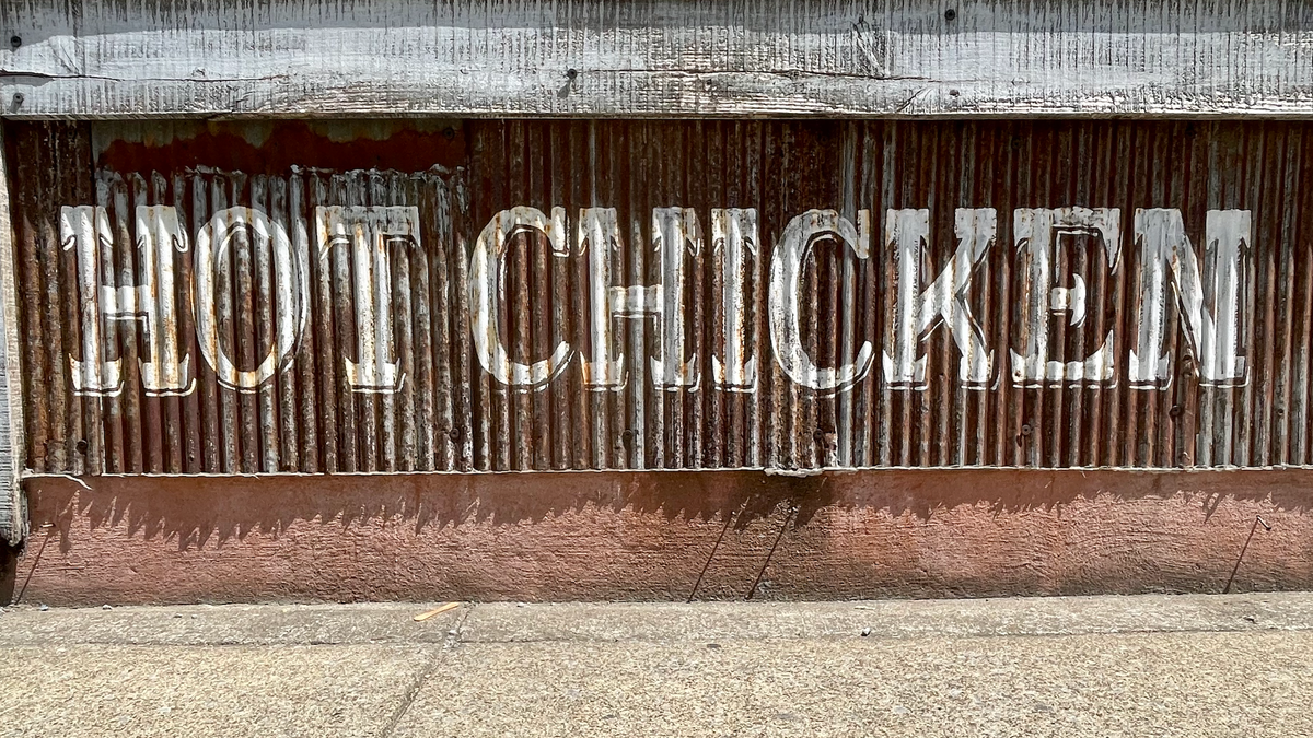 Sign for Nashville hot chicken