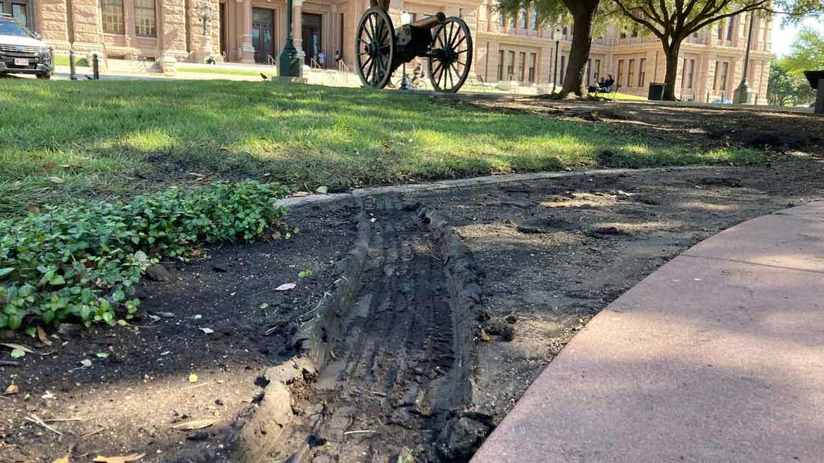 Texas state capitol damages