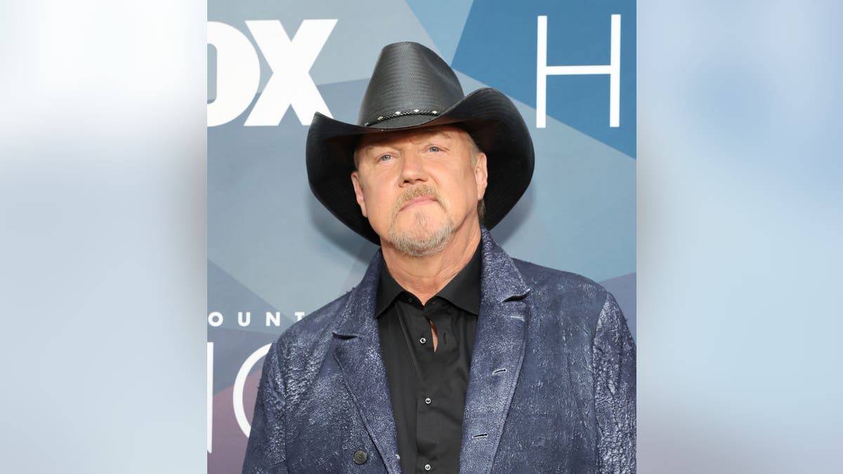 Trace Adkins on the red carpet