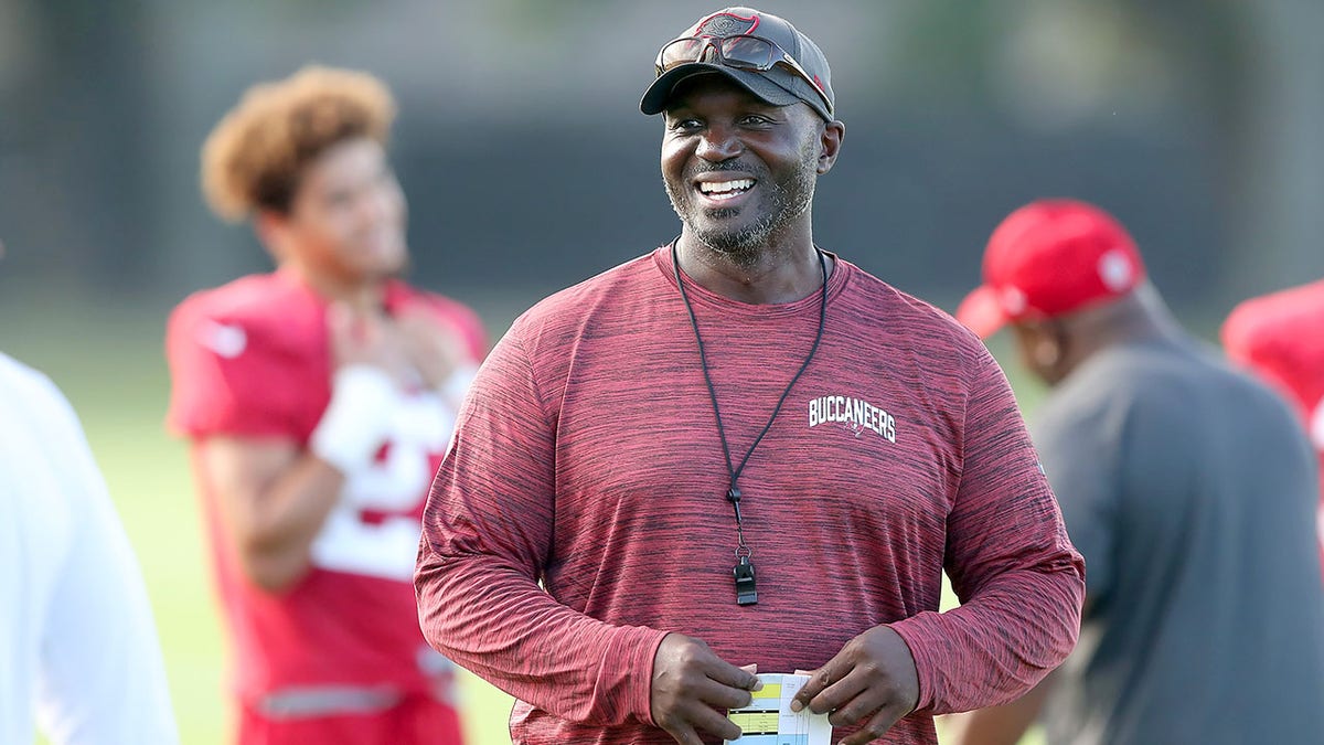Todd Bowles in training camp