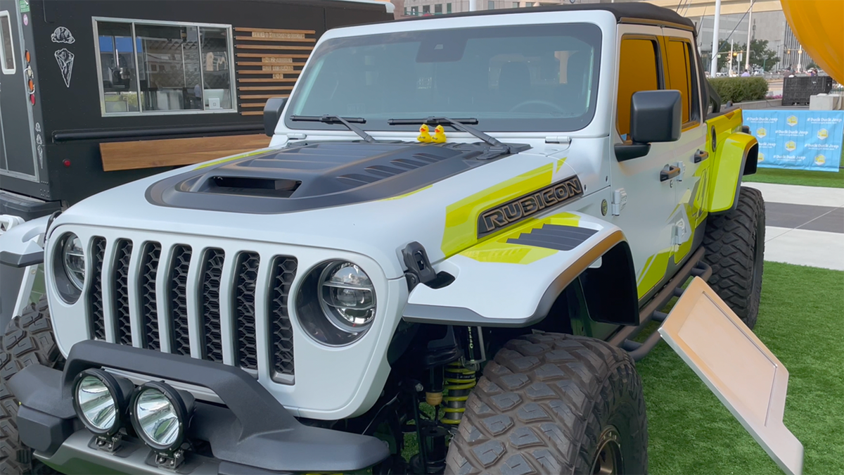 When Random Acts of Kindness Go Viral: The Story of Duck Duck Jeep